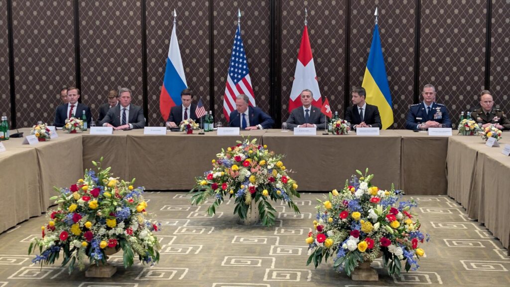 Russia and Ukraine maintain a “tense” six-hour dialogue on the energy truce and the transfer of Donbas